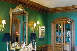 Wood Moulding: Chair Rails, Crown Moulding, & Decorative Mouldings